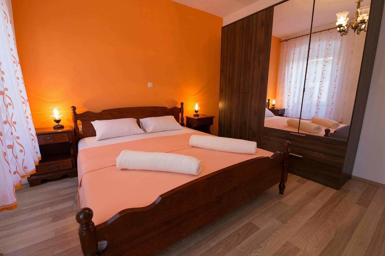 Apartmani Pod Nehajem Senj  Exteriér fotografie